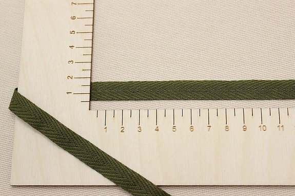 Лента киперная цв.хаки, ш.12мм, хлопок-50%, п/э-50%