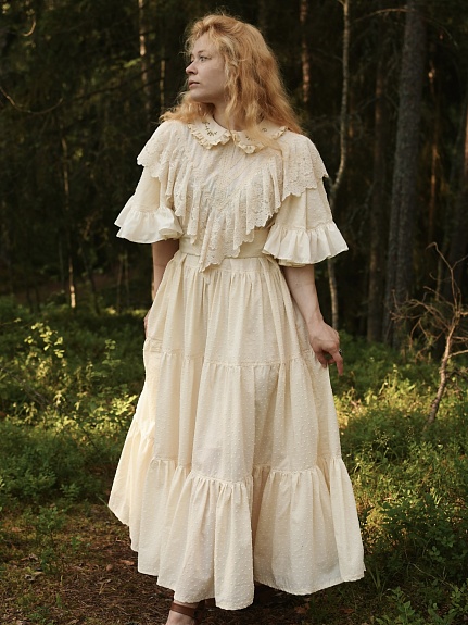 Роскошное платье из  Фактурного хлопка "Шарики" 