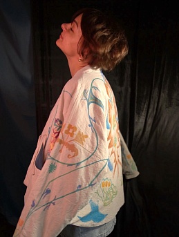 Легкая куртка из крапивы с росписью