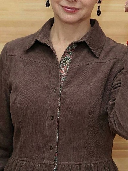 Платье из микровельвета в коричнево-розовом цвете