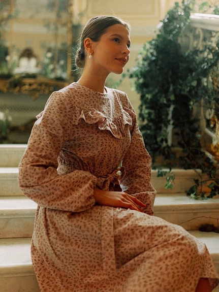 Нежное платье из теплого хлопка "Мелкая ботаника"