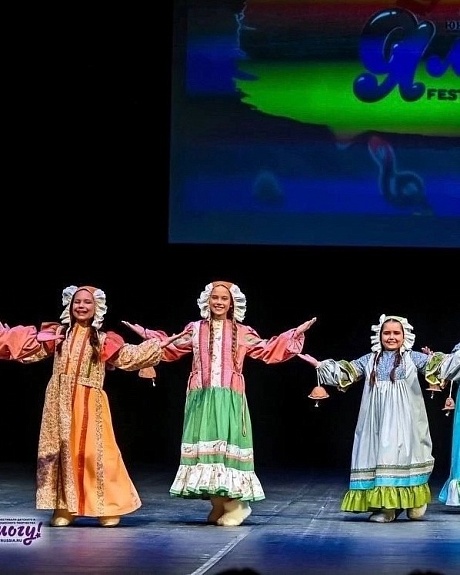 Костюмы в народном стиле для выступлений из импортного хлопка, бязи, ситца и вареного хлопка