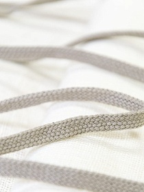 Шнур плоский цв.серо-бежевый, 9мм, хлопок-100%