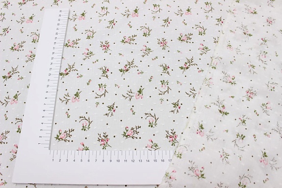 Фактурный хлопок "Шарики - нежные бутончики" цв.белый, ш.1.45м, батист, хлопок-100%, 70гр/м.кв