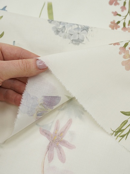 Батист "Полевое соло" цв.сливочный, ш.1.45м, хлопок-100%, 85гр/м.кв