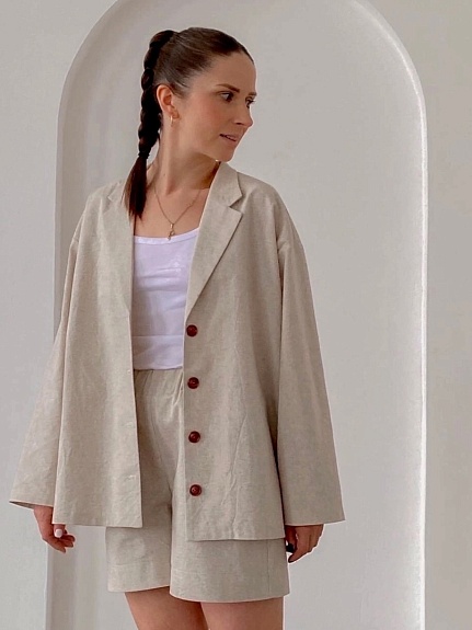 Льняной жакет и шорты из Сурового полульна