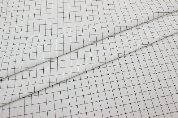 Вареный (стираный) хлопок "Черная клетка (1.6*1.8см) на молочно-белом", ш.2.5м, хл-100%, 115гр/м.кв