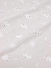 Брак (цена снижена) Шитье "Берта" цв.молочно-белый, ш.1.32м, батист, хлопок-100%, 100гр/м.кв