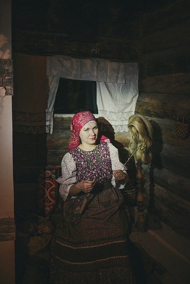 Народный костюм из импортного хлопка