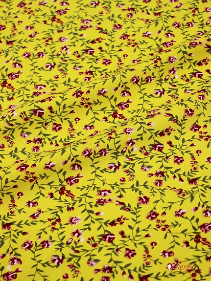 Штапель "Бордовые цветочки на желтом", ш.1.45м, вискоза-100%, 100гр/м.кв