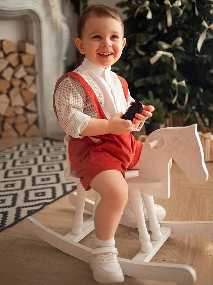 Детские шорты с подтяжками из бархата*