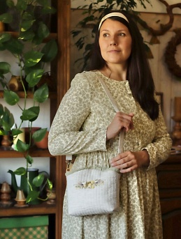 Платье из муслина Премиум "Шарлин" и сумка из льна с вискозой с вышивкой