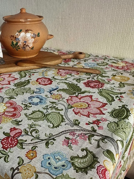 Скатерть из рогожки "Царевна"