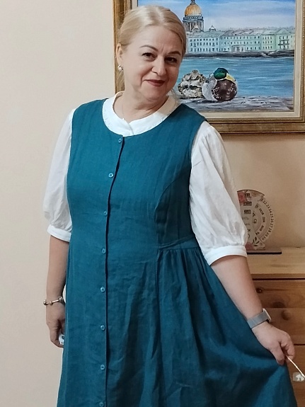 Льняной сарафан в цвете морской волны