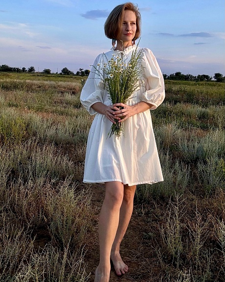 Нежное платье из однотонного вареного хлопка