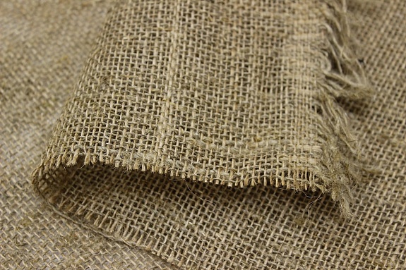 Мешковина средней плотности, СОРТ2, ш.1.02м, лен-50%, джут-50%, 275гр/м.кв