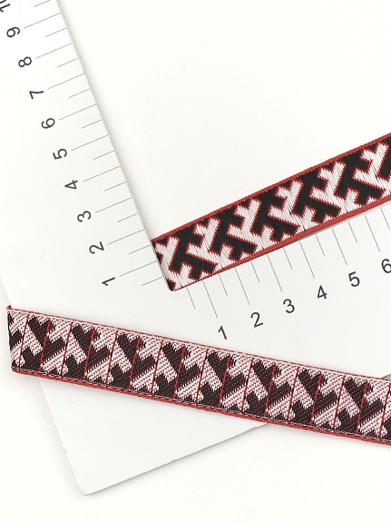 Жак.лента 18 мм Славянский черно-белый оберег на красном