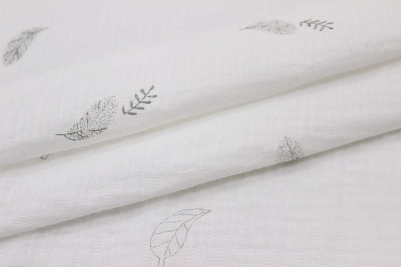 Муслин двухслойный с эф.жатости "Хрустальный листопад" цв.белый, СОРТ2, ш.1.4м, хл-100%, 120гр/м.кв