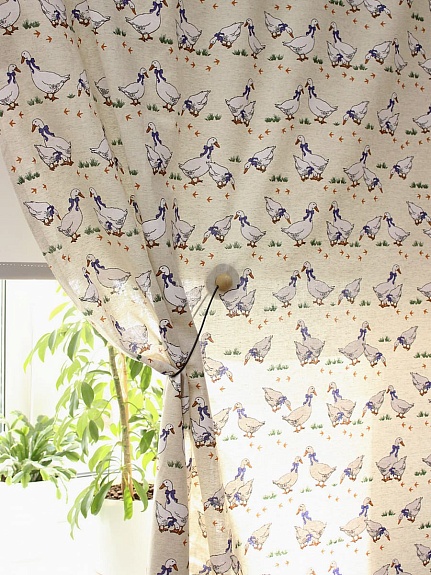 Полулен "Гуси" (на т.суровом), ш.1.5м, лен-30%, хлопок-70%, 147гр/м.кв