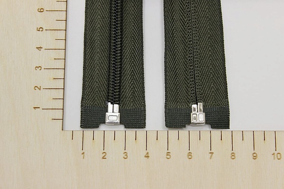 Молния спиральная №5 цв.т.зеленый хаки, 70см