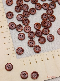 Пуговица красное дерево,13мм, 4 отверстия#018861