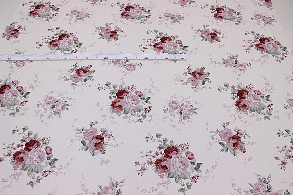Сатин "Розамель" цв. бледный бело-розовый, ш.1.60м, хлопок-100%, 110гр/м.кв