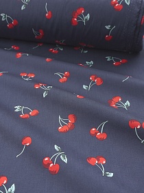 Импорт. хлопок "Вишенки на сине-фиолетовом", СОРТ2, ш.1.5м, хлопок-100%, 100гр/м.кв