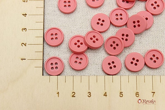 Пуговица пластмасса, цв.бледный розово-красный, 12мм, 4 отверстия