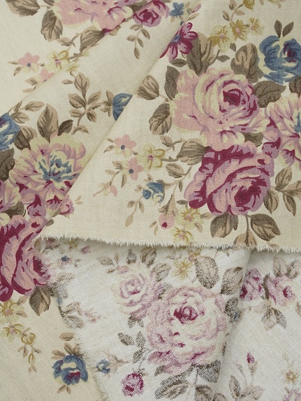 Сатин "Цветочное послание" цв.светло-бежевый, ш.1.6м, хлопок-100%, 110гр/м.кв