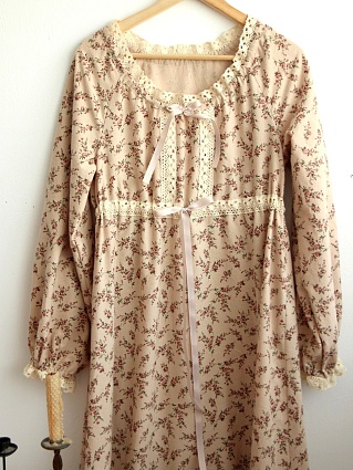 Платье из плательного хлопка "Элиза" в бежевом цвете