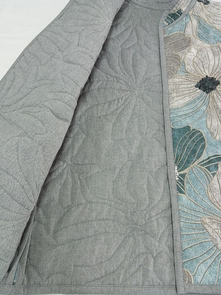 Куртка из перкали "Цветочная муза"