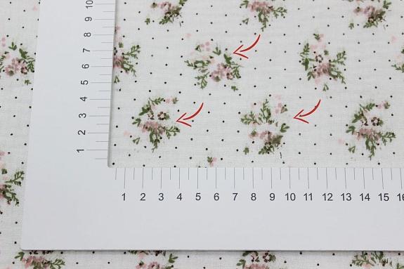 Муслин двухслойный с эф.жатости "Ароматные букетики с горошком" цв.белый, СОРТ2, ш.1.4м, хлопок-100%