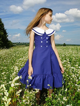 Платье в морском стиле