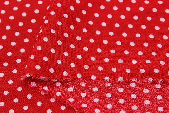 Штапель "Белый горох (3мм)" цв.красный, ш.1.45м, вискоза-100%, 90гр/м.кв