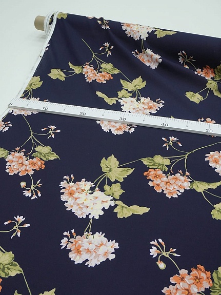 Штапель "Ароматная гортензия " цв.чернильный, ш.1.45м, вискоза-100%, 105гр/м.кв