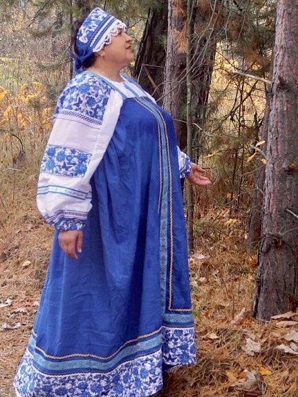 Васильковый народный костюм из бязи