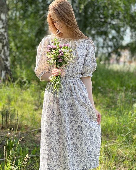 Нежное платье из двухслойного муслина с эф.жатости "Садовая романтика"