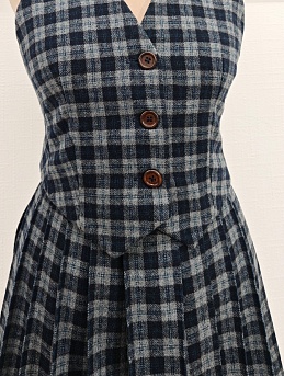 Юбка и жилет из пальтово-костюмной шерсти в классическом стиле