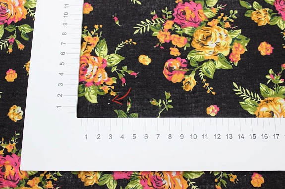 Хлопколен "Чайная роза на черном" (оранжевые цветы), ш.1.5м, лен-20%, хлопок-80%, 135гр/м.кв