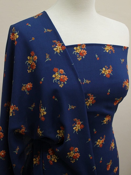 Штапель Премиум "Цветочные букетики" цв.темно-синий, ш.1.45м, вискоза-100%, 120гр/м.кв