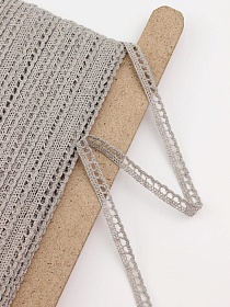 Кружево цв.серо-бежевый с оливковым оттенком, ш.08мм, хлопок-90%, п/э-10%