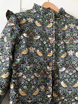 Телогрейка из интерьерного хлопка "Райские птички" 