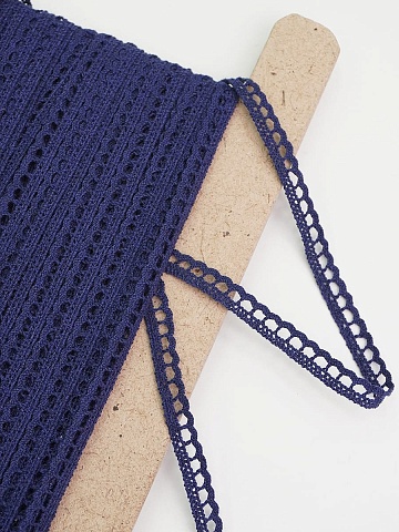 Кружево цв.т.сине-фиолетовый, ш.08мм, хлопок-90%, п/э-10%, рис.072/24