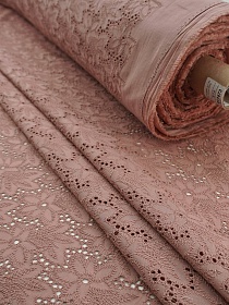 Шитье "Роскошь" цв.розовое какао, ш.1.5м (вышит.часть1.4м), батист, хлопок-100%, 80гр/м.кв