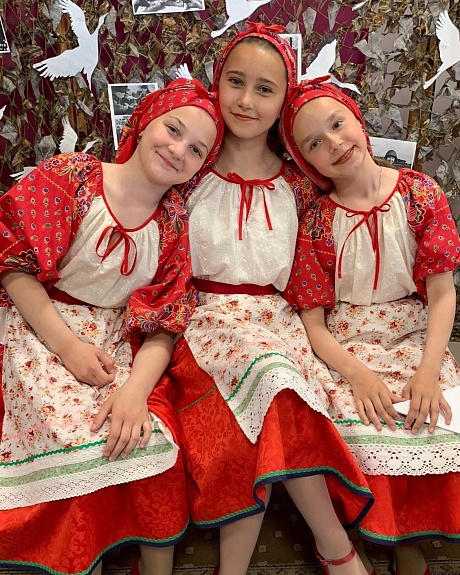 Платок "Купава" для танцевального ансамбля