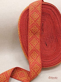 Лента тканая для поясов, 50мм Желтые ромбы на красном