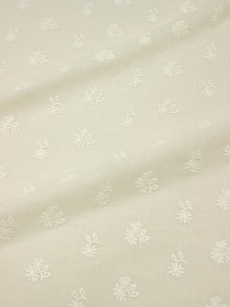 Шитье "Чудесные цветочки" цв.кремовый, ш.1.35м, батист, хлопок-100%, 80гр/м.кв