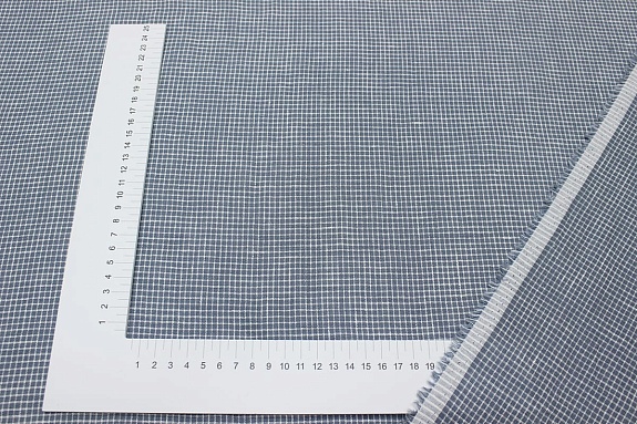 Лен сорочечный "Мелкая белая клетка на серо-синей дымке", ш.1.5м, лен-100%, 130гр/м.кв