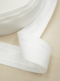 Лента шторная цв.белый (матовая), ш.40мм, фиксированная сборка 1:2.2