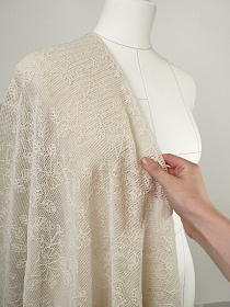 Кроше "Сплетение грез" цв.суровый, ш.1.5м (вышит. часть1.35м), хлопок-100%, 150гр/м.кв